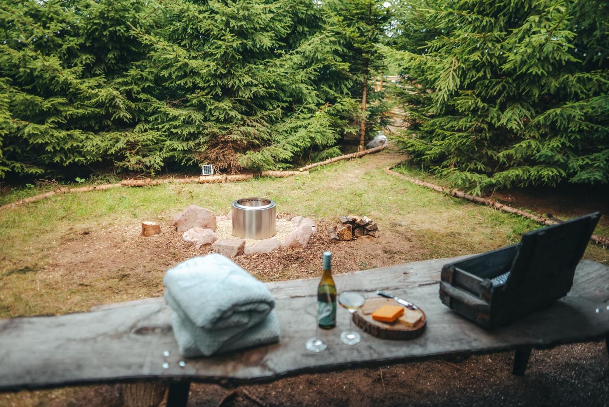 Cosy Forest Lodge Penrhos  Екстериор снимка