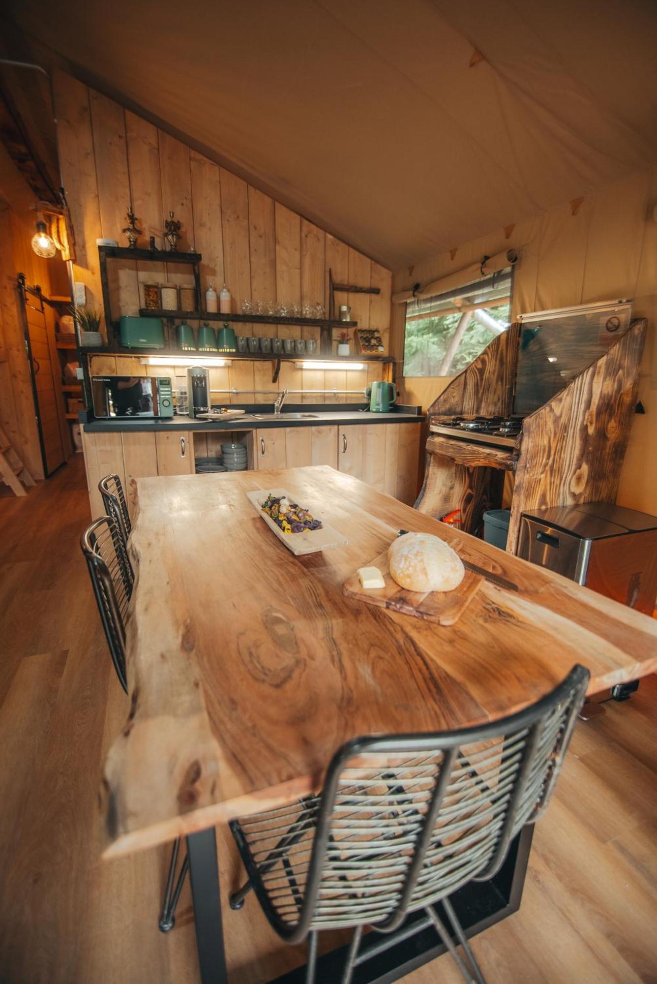 Cosy Forest Lodge Penrhos  Екстериор снимка