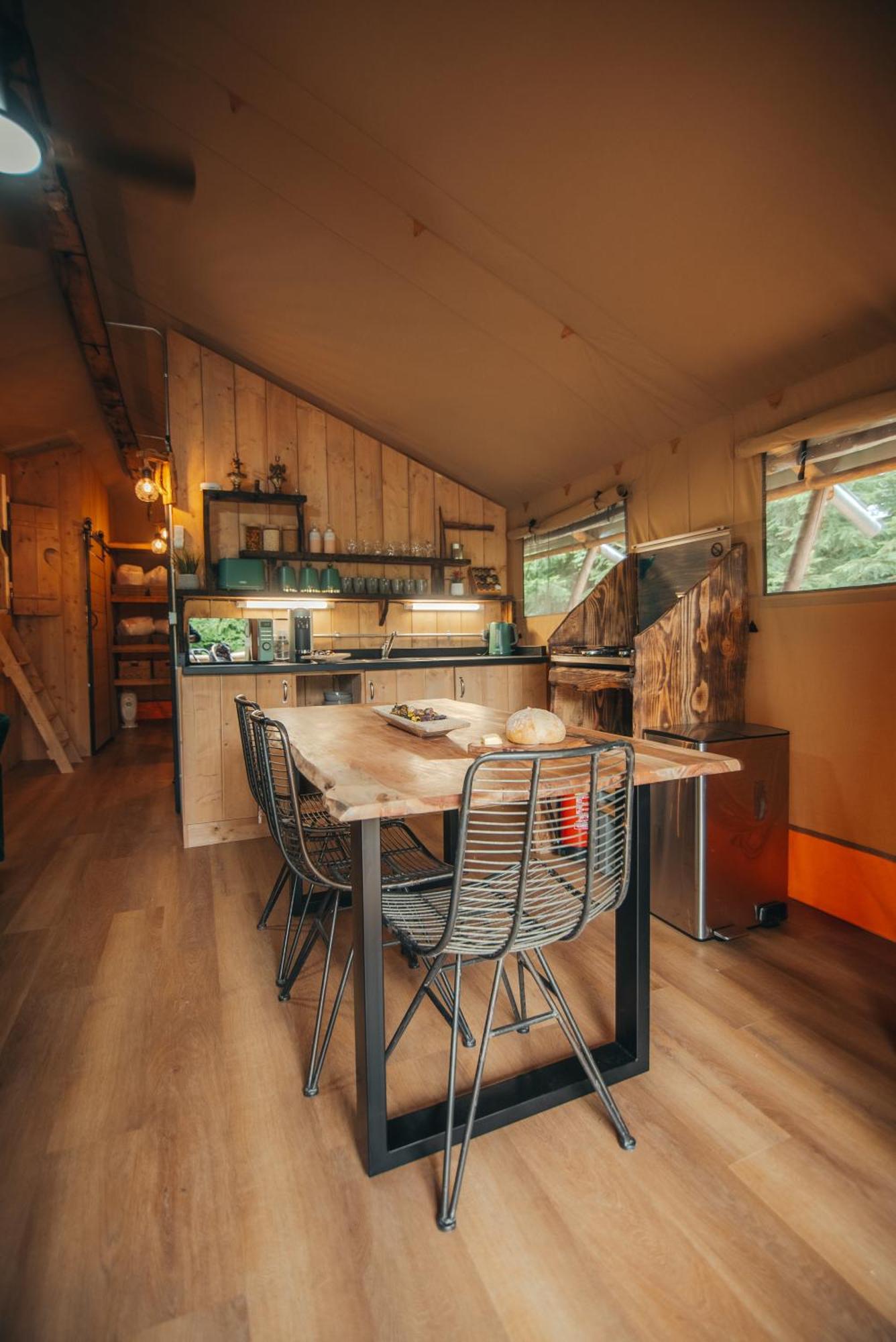 Cosy Forest Lodge Penrhos  Екстериор снимка