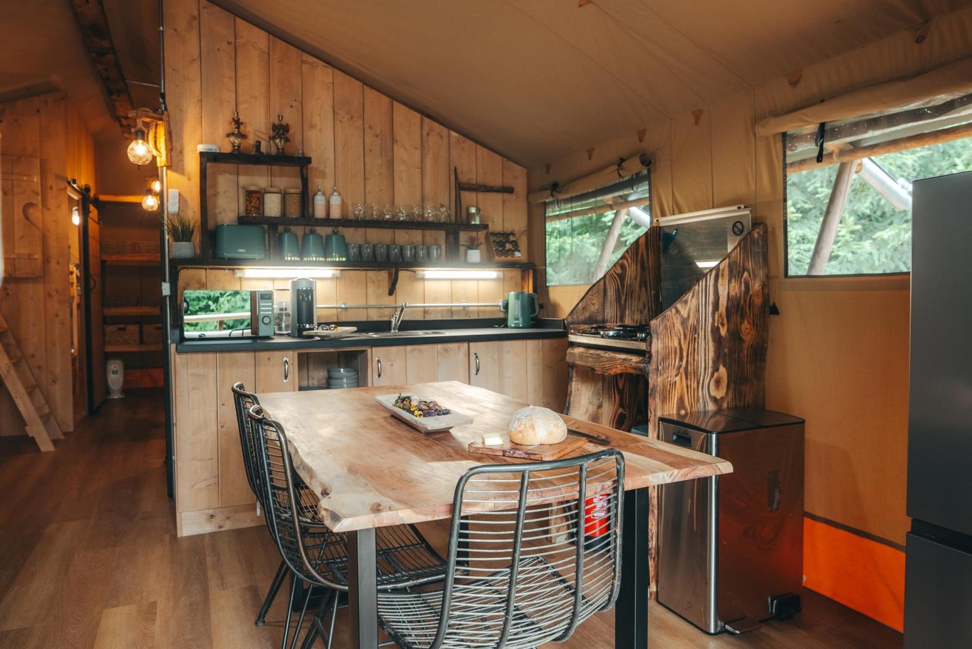 Cosy Forest Lodge Penrhos  Екстериор снимка