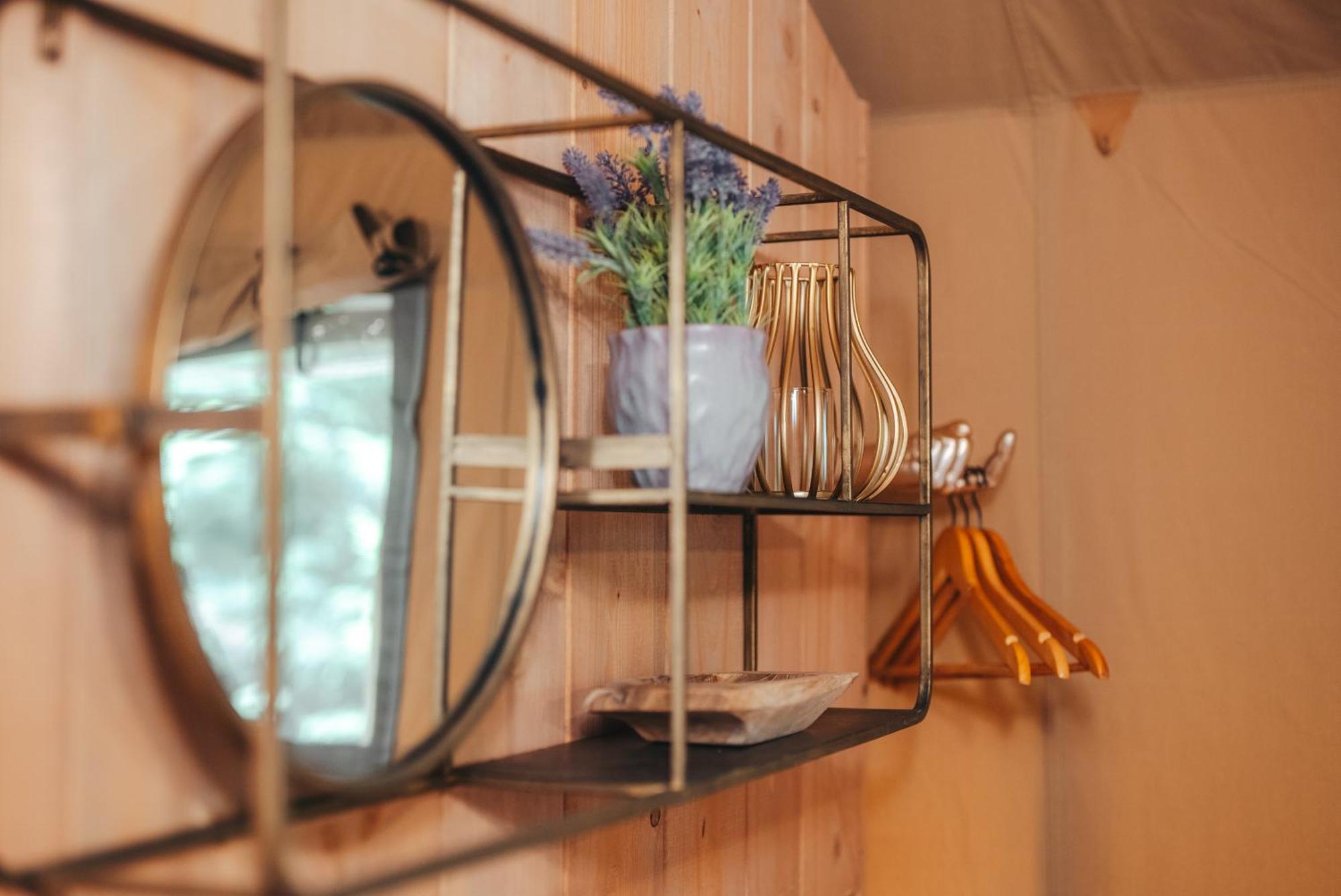 Cosy Forest Lodge Penrhos  Екстериор снимка